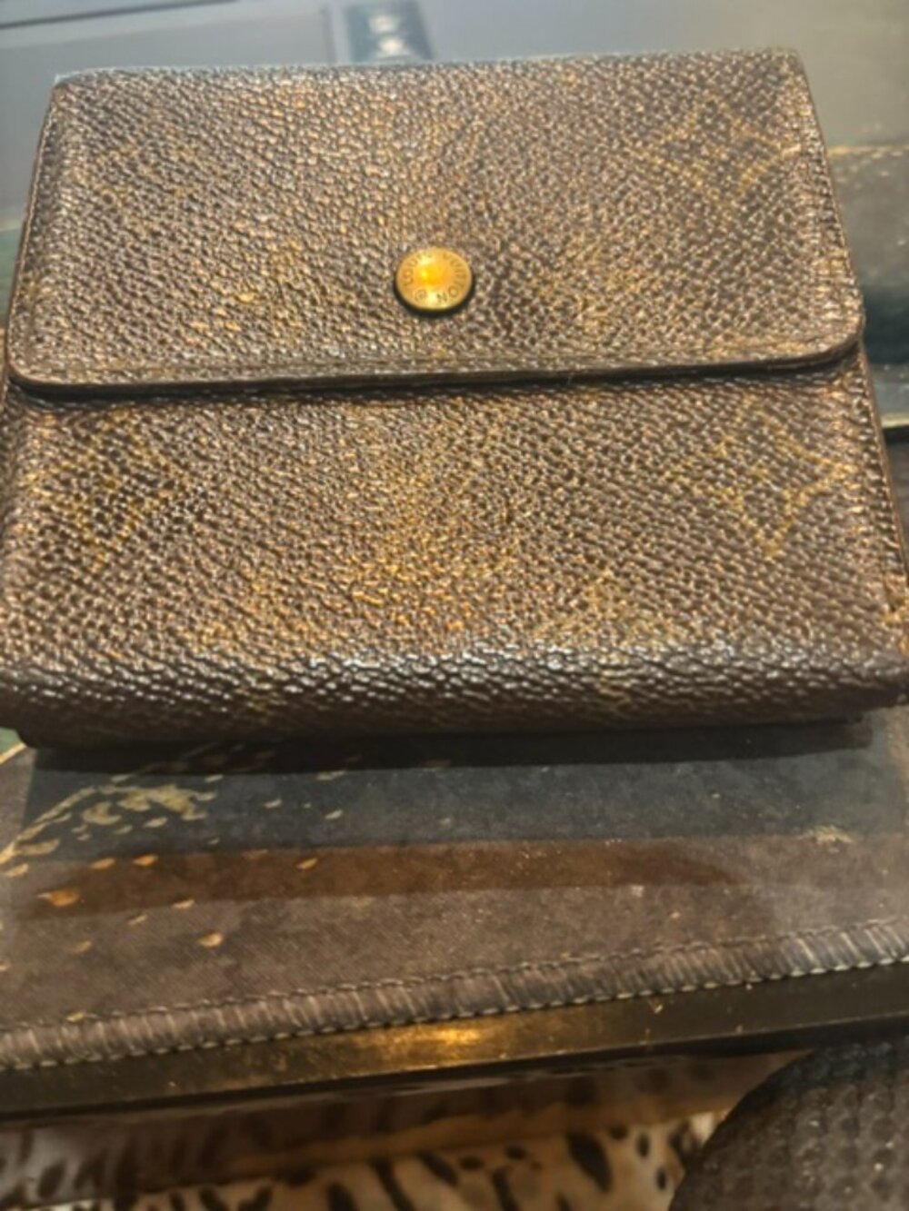 LV Trifold Wallet